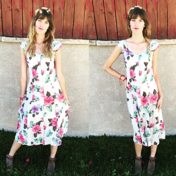 vintage Dresses & Skirts - Vtg 90's Button Down Floral Maxi Dress Size Small